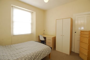 5 bed flat, Clifton Place, Greenbank, Plymouth, PL48HY - Image 9
